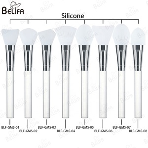 Logo personnalisé manche en acrylique <span class=keywords><strong>fond</strong></span> <span class=keywords><strong>de</strong></span> <span class=keywords><strong>teint</strong></span> et argile pour le visage brosse pour masque synthétique blanc brosses pour masque en <span class=keywords><strong>silicone</strong></span> pour le visage pour <span class=keywords><strong>applicateur</strong></span> <span class=keywords><strong>de</strong></span> masque - Product Image 4