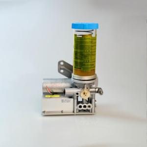 ปั๊มจ่ายจาระบีอัตโนมัติ LUBE EGM-10S-4-3P 103812 DC24V สำหรับระบบหล่อลื่นเครื่องจักรกลซีเอ็นซี - Product Image 1