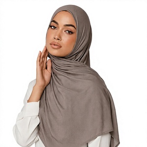 Vente en gros de hijabs en jersey de coton extensible de qualité supérieure pour musulmanes, écharpe enveloppante, châle, toutes saisons - Product Image 3