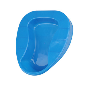 Urinoir de chevet en plastique bleu KS pour personnes âgées et femmes enceintes avec bords arrondis, facile à nettoyer - Product Image 1