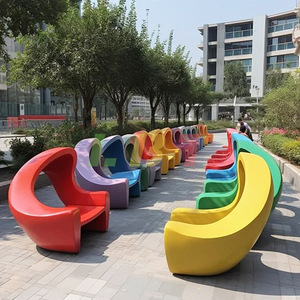Banco de Patio Creativo de Fibra de Vidrio, Muebles de Exterior Contemporáneos y Duraderos - Product Image 4