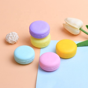 <span class=keywords><strong>ISMAN</strong></span> Pack Stock 100 pièces multicolore macaron baume à lèvres conteneur PP jaune rose violet bleu vert Orange crème pour le visage pot 10g - Product Image 3