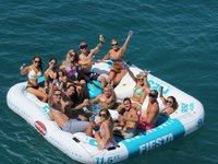 Usine de vente en gros, île flottante gonflable pour 8 personnes, glacière pour piscine de lac Tropical, rivière, radeau de natation, salon flottant