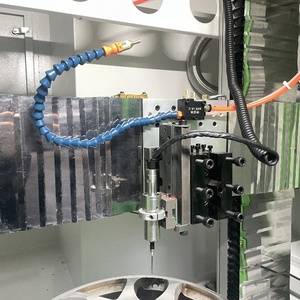 Torno CNC para Reparación de Arañazos en Llantas de Aleación con Sonda de Rubí WRC32 - Product Image 5