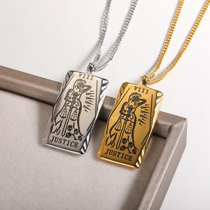 Nouveau collier pendentif carré en acier inoxydable au design épuré, style Tarot, pour hommes et femmes - Product Image 5