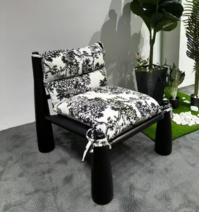 Silla Moderna de Madera para Sala de Estar, Estructura Negra, Cojín Floral Blanco, Respaldo Sólido, Funda Extraíble, Estilo Casual, Muebles para el Hogar - Product Image 1