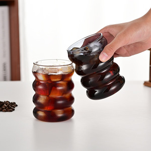 Tasse à ondulations créative, verre transparent résistant à la chaleur, gobelet en forme de vague pour les fêtes, pour la bière ou le thé - Product Image 2