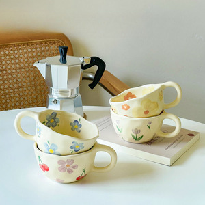 Personalizado Estilo Minimalista Handheld Copo De Café De Cerâmica Irregular Flor Impresso Leite Chá Copo Bonito & Bonito para Café & Chá - Product Image 6