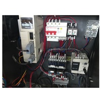 Machine automatique de remplissage et d'emballage de chips, modèle V320, forme verticale