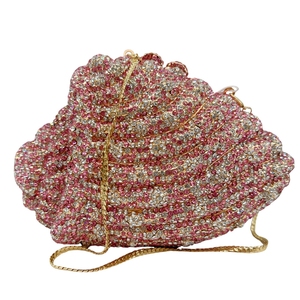 Bolso de Noche con Conchas y Pedrería para Mujer, Cartera de Mano con Diseño de Concha Marina, Bolso de Mano para Cóctel o Boda con Cadena Extraíble - Product Image 3