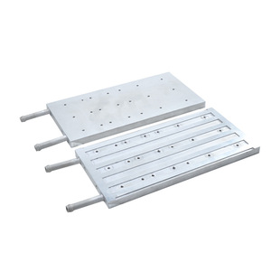 Radiateur refroidi à l'eau, plaque froide de 40 mm, dissipateur thermique, plaque de conduction semi-conductrice pour le refroidissement des disques durs - Product Image 1