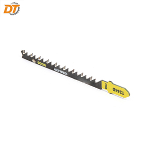 Jeu de 5 lames de <span class=keywords><strong>scie</strong></span> sauteuse DT T244D de 4 pouces à 6 TPI avec tige en T <span class=keywords><strong>pour</strong></span> une coupe rapide du bois et des découpes en spirale - Product Image 3
