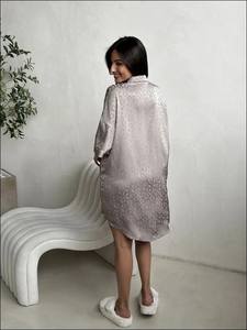 Camisón de Satén Personalizado con Logotipo para Mujer, Camisón de Dormir con Botones, Camisón de Seda de Manga Corta, Camisón con Cuello de Solapa para <span class=keywords><strong>Novio</strong></span> - Product Image 4