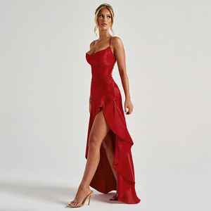 Robe longue élégante rouge dos nu à bretelles pour femme, avec ourlet à volants, taille haute, coupe ajustée et jupe asymétrique, idéale pour les soirées - Product Image 5