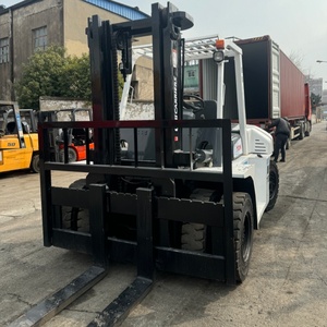 Montacargas Usado de Marca Japonesa de 7 Toneladas, Altura Máxima de Elevación de 3000 mm, Longitud de Horquilla de 1220 mm, para Motor TCM, Operación con Asiento, para Terreno Accidentado - Product Image 4