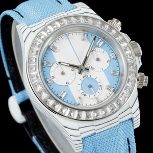 Montre-bracelet chronographe NTPT en carbone blanc exceptionnelle, cadran bleu glace rond, diamants, montre de pilote pour homme, modèle Runway - Product Image 2