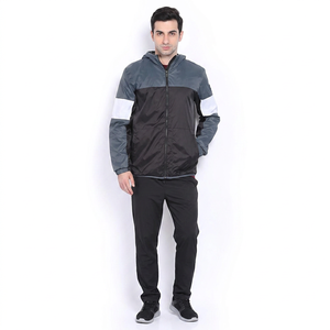 Chaqueta Cortavientos con Capucha Negra para Hombre, Nueva Colección Finer Threads, Estilo Vintage de Lona para Otoño - Product Image 1