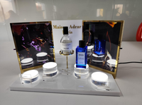 Caamatech Design magasin de détail comptoir publicité acrylique cosmétique maquillage présentoir support de soins de la peau présentoir