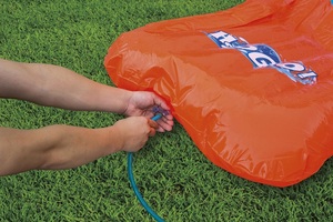 Bestway 52254 Offre spéciale Toboggan aquatique simple PVC <span class=keywords><strong>de</strong></span> bonne qualité 5.49m <span class=keywords><strong>pour</strong></span> <span class=keywords><strong>jardin</strong></span> extérieur et piscine - Product Image 4