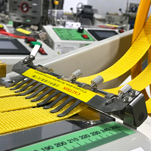 Máy Cắt Nhãn Nhỏ Máy Cắt Nhãn Băng Siêu Âm Máy Cắt Nhãn Vải - Product Image 5