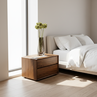 Chevet de chambre à coucher moderne en bois massif naturel brun clair de luxe fait à la main, écologique, avec tiroirs réglables