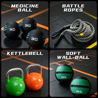 Ensembles complets d'appareils Hyrox incluant la machine Black Sled Push, le tapis de course Runway Turf, le multi-rack, le Airrower, le vélo d'air et d'autres appareils.