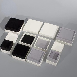 Fuyi's best-selling jewelry packaging <b>boxes</b> in black and gray velvet, perfect for storing rings, <b>earrings</b>, and necklaces. - Product Image 3
