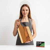 Nouvelle arrivée Planche à découper en bois naturel Taille personnalisée Accessoires de cuisine pour la maison Durable et durable, compatible lave-vaisselle 1,5 cm d'épaisseur