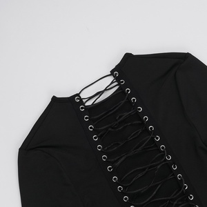 Viviblook ชุดเดรสสั้นสีดำมินิเดรสเข้ารูปแขนยาวแบบมีสายคล้องคอเซ็กซี่สำหรับผู้หญิงใน Z1016DS - Product Image 6