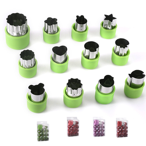 Stampo taglierina per biscotti in acciaio inossidabile con protezione manuale - Product Image 4