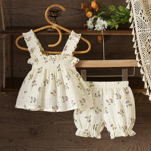 Conjunto Floral para Niña Pequeña 2026, Camisola sin Mangas con Volantes + Conjunto <span class=keywords><strong>de</strong></span> Pantalones Cortos con Volantes, Algodón Suave, Ropa Casual <span class=keywords><strong>de</strong></span> Verano para Bebés y Niños - Product Image 3