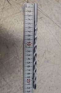 Punta da Trapano in Carburo Solido Extra Lunga ad Alta Precisione con Raffreddamento Interno, Utensile per Foratura Profonda 10D per Metallo - Product Image 3
