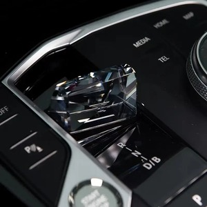 BMW G20 G12 i3 G28 i4 G26 i7 G70 ix3 G08 X5 G05 X6 G06 X7 G07 2023 2024用オリジナルスタイルメタルベースクリスタルギアシフトノブ - Product Image 5