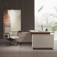Scrivania da Ufficio in Legno su Misura con Luce LED, Scrivania Moderna per Ufficio Dirigenziale, Scrivania per Progetti Aziendali