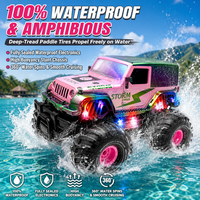 Mobil RC Amfibi Hardtop 4x4 Grosir Warna Pink dan Ungu Kontras dengan Grafik Petir di Atap, 2.4G, Putaran 360 Derajat, Off Road