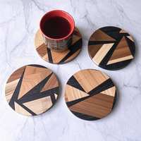 Stock d'usine caboteur en bois d'acacia ornements en bois de résine créative pour la cérémonie du thé au café gravure de tapis d'isolation anti-brûlure