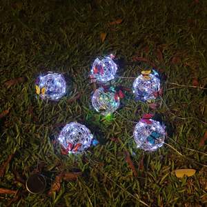 Guirlandes de fleurs décoratives de <span class=keywords><strong>jardin</strong></span> imperméables, plantes, lampes à globe suspendues à LED, boules lumineuses à LED, lumières papillon, lumières solaires d'extérieur - Product Image 6