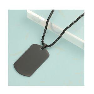 Direct Inde Logo Personnalisé Gravé En Acier Inoxydable Plaqué Or Rectangle Pendentif De Mode Chaînes Collier Diamant Perle Collier - Product Image 3