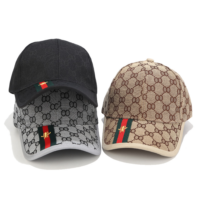 Wholesale New Fashion Honeybee Embroidered Cap Men Women Lovers Baseball Caps