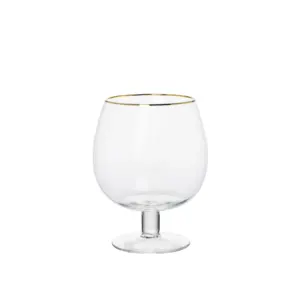 كأس زجاجي شفاف عالي الجودة بسعة كبيرة، مناسب للنبيذ، والمياه، ويمكن استخدامه للعائلة والمطعم والحانة والحفلات