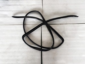 저렴한 가격 자동 창 앞 유리 고무 씰 스트립 5206015-C6100 - Product Image 5