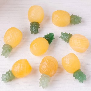 Wholesale Cute Mini Chrysoite Pineapple Carving Home Decor Gifts Healing Crystal Crafts