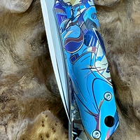 Nouveau couteau pliant (édition gravée en couleur)