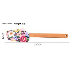 Fabricante al por mayor espátula de silicona con raspador de mermelada desmontable con mango de madera cuchillo para hornear crema pastelera mantequilla para uso doméstico - Product Image 3