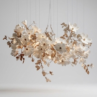 Lustre en tissu floral artistique fait main, éclairage LED doux personnalisé en option, finition chromée pour villas, hôtels, mariages