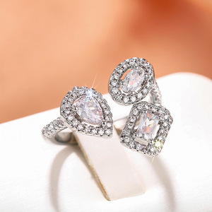 Anello Geometrico Regolabile a Goccia Quadrata per Donne, Elegante Gioiello da Dito alla Moda - Product Image 3
