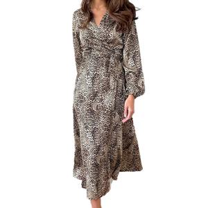 Vestidos Midi de Satén con Estampado de Leopardo para Otoño, Cuello en V, Manga Farol, Estilo A-Line, Venta al por Mayor, Personalizados OEM ODM - Product Image 2
