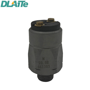 Capteur de pression d'huile basse 661303 pour JMC Qingling Komatsu PC50, compatible avec 4HF1 4HE1, signal fiable, construction durable - Product Image 1