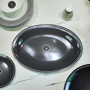 <b>Cheap</b> Fine Bone China Luxury Ceramic Dinnerware Set Nordic Design Decorative Porcelain Plates for 6 Person Weddings and Dinners - Product Image 3