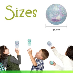 Palla Rimbalzante Galleggiante in Gel Liquido con Glitter, Giocattolo Dinamico con Neve e Sabbia Fluttuante, 60mm 6cm in TPU Cristallino - Product Image 6